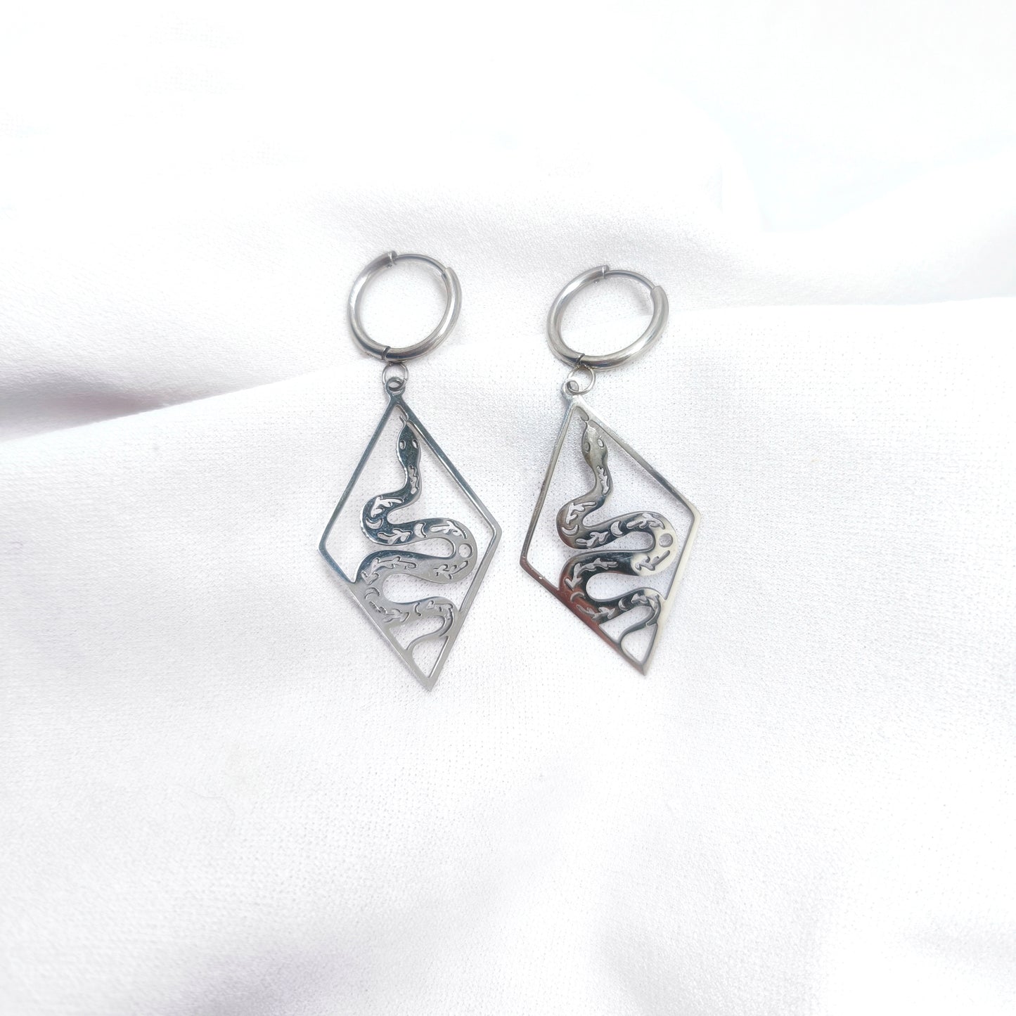 Boucles d'oreilles en acier inoxydable serpent