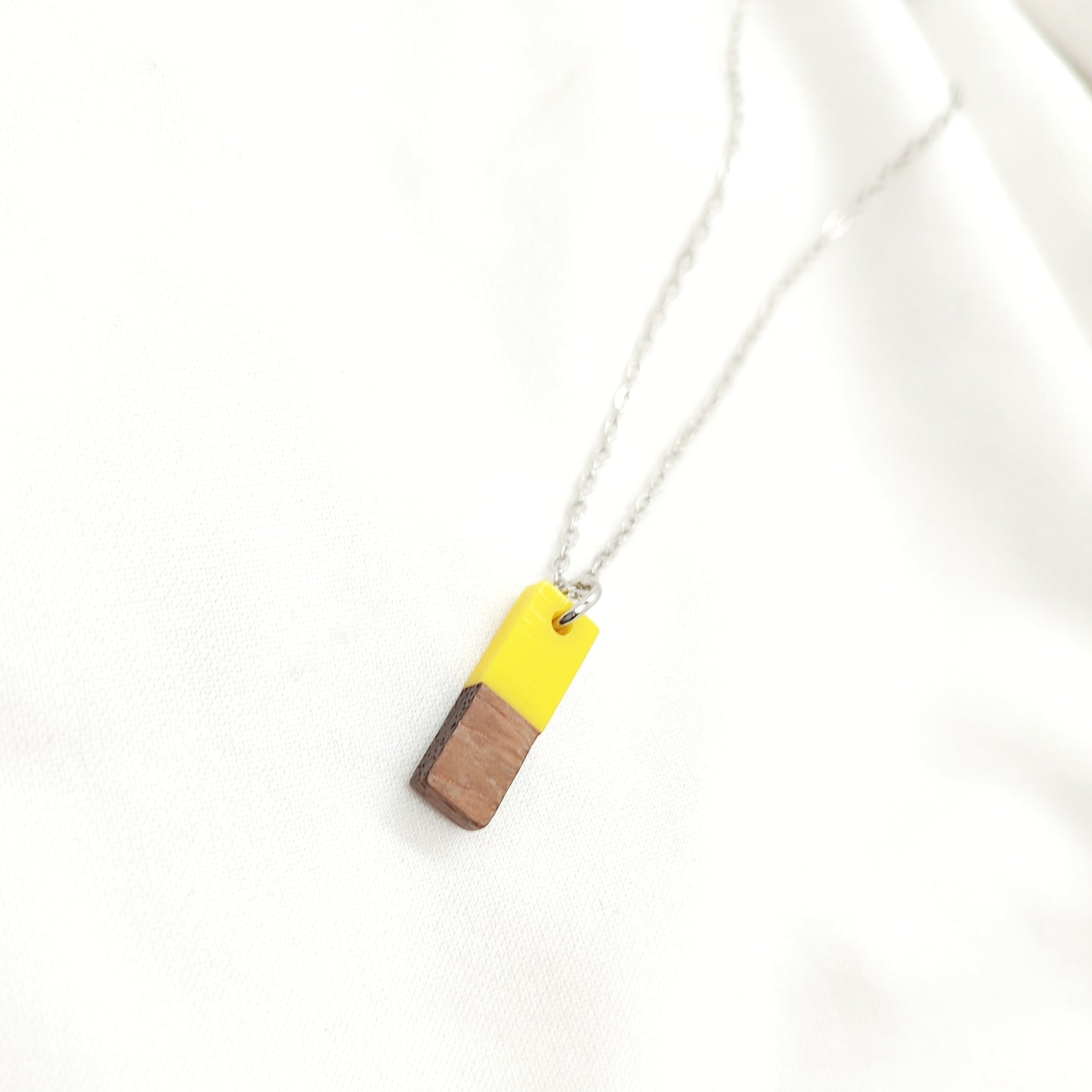 Collier Bois (jaune)