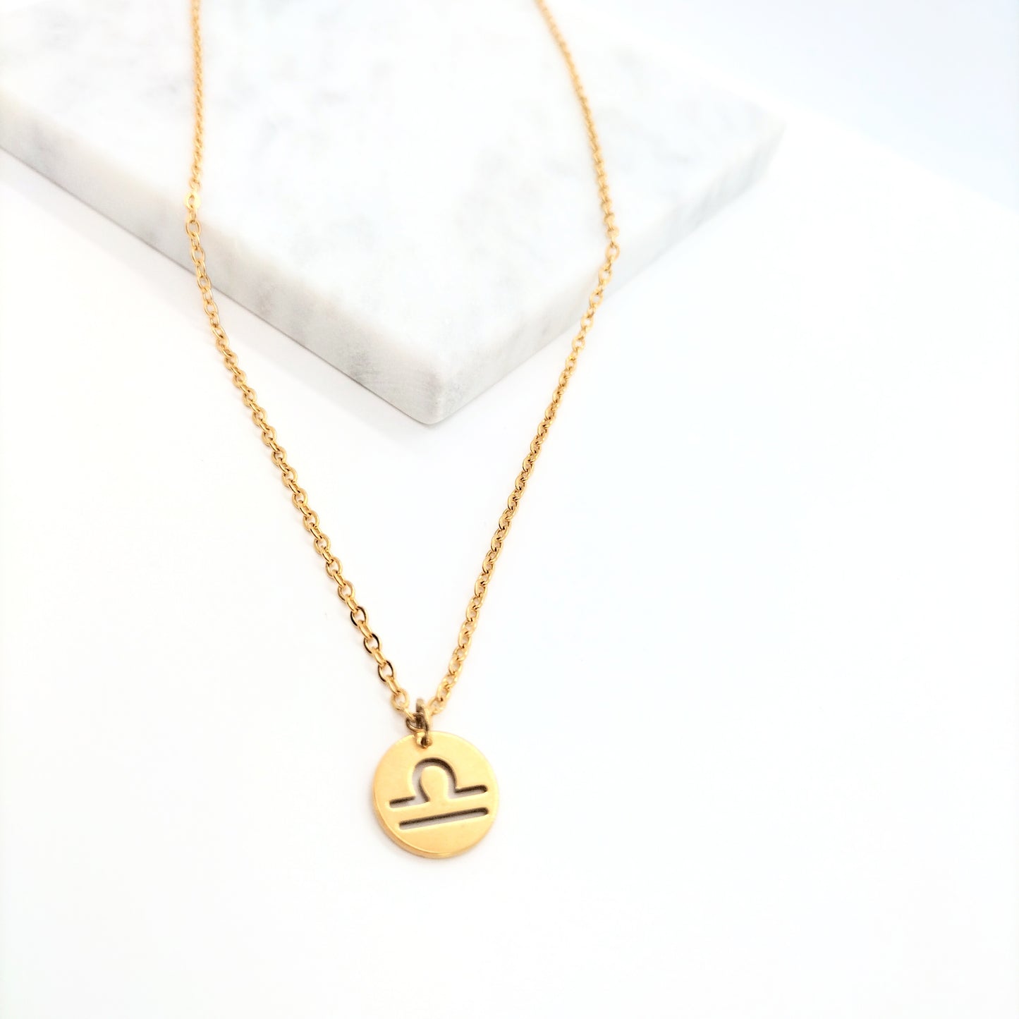 Collier Astro