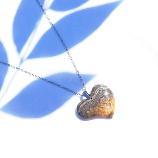 Collier Gemm'Arts en agate noire forme coeur, lapidaire Gemm'Arts