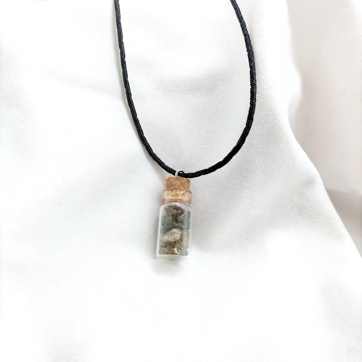 Collier Bottle Labradorite