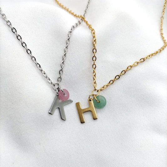 Collier initial heishi enfant